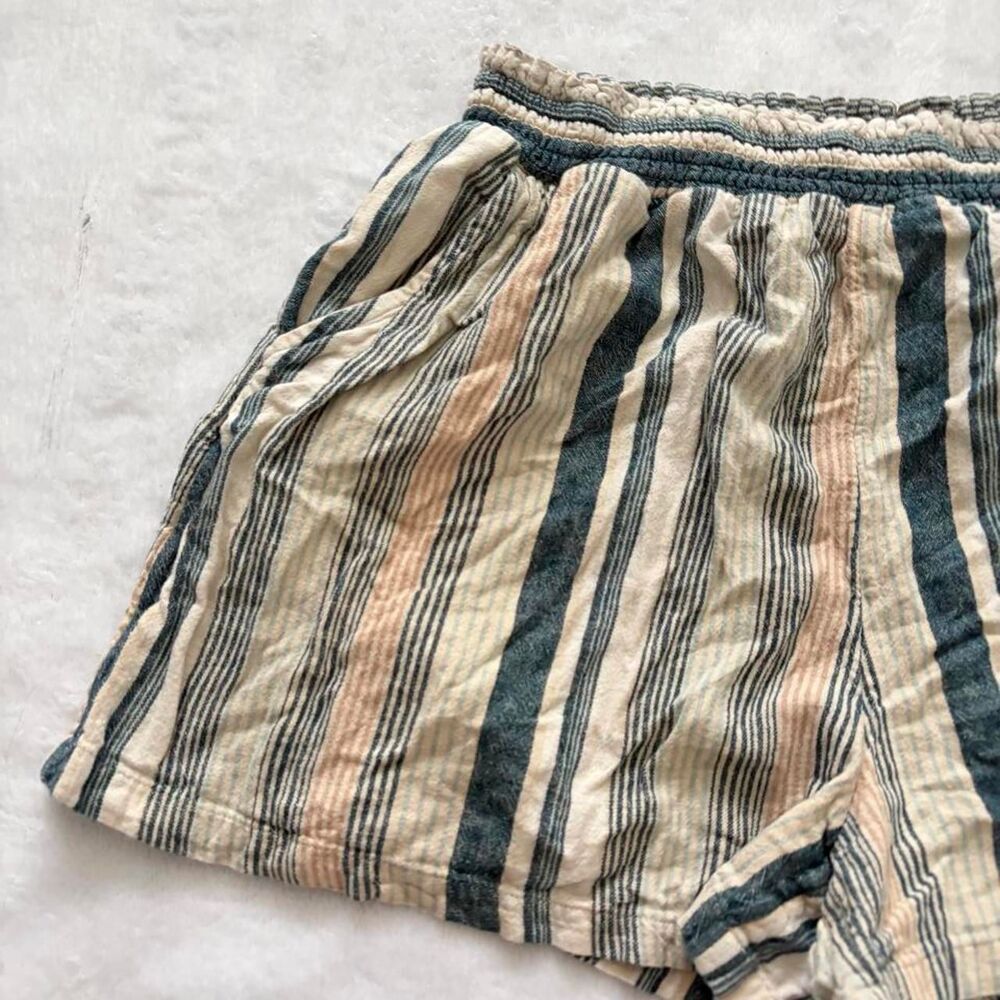 Universal Thread Stripes Linen Flowy Shorts Women's L Summer Loungewear Casual - Picture 3 of 6